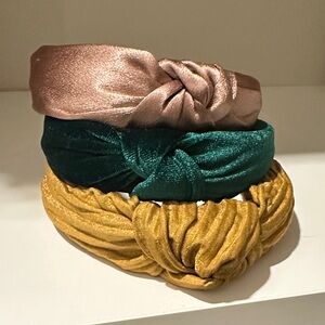 Bundle of Knotted Headbands